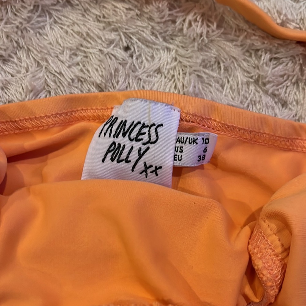 princess polly halter top - Picture 3 of 3